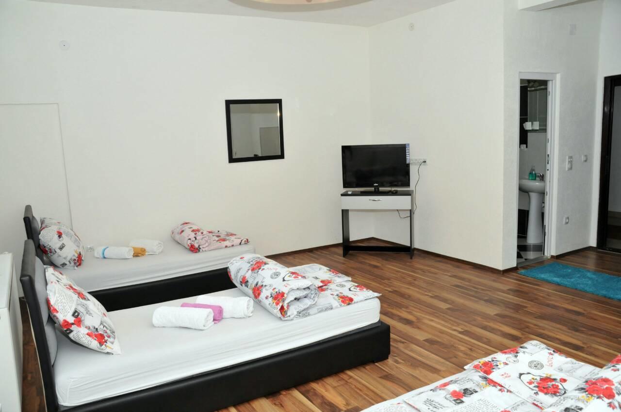 Guesthouse Vanilla เซียนิตซา ภายนอก รูปภาพ